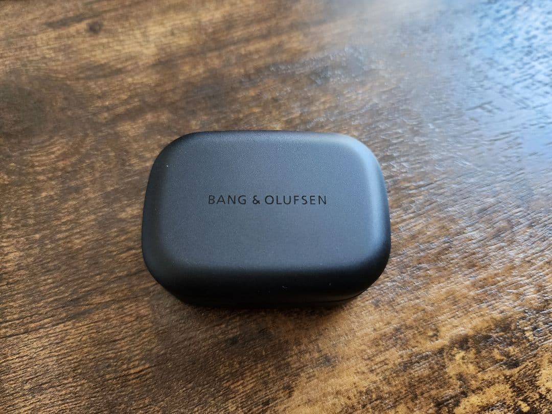 Bang & Olufsen BEOPLAY EX ワイヤレスイヤホン