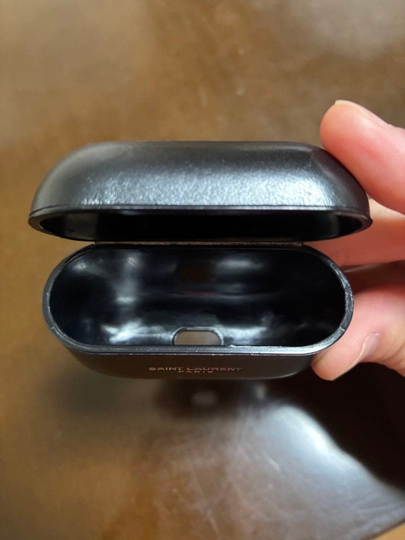 【寿司打】SAINT LAURENT イヤホンケース ブラック