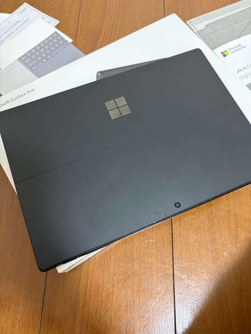 Surface Pro 6 Core i5 256GB バッテリー良好88%