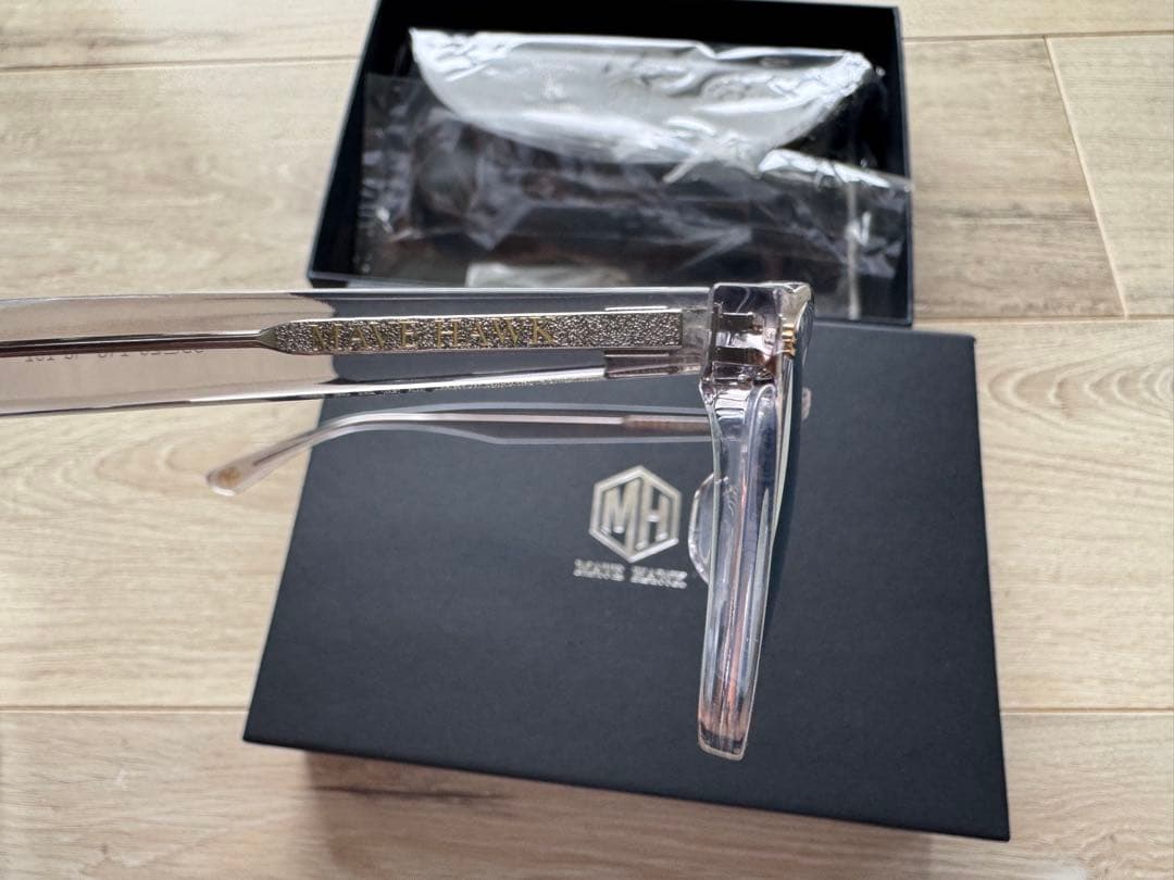 ラスト1個MAVE HAWK サングラス 飯田将成　レイバン　クリアフレーム