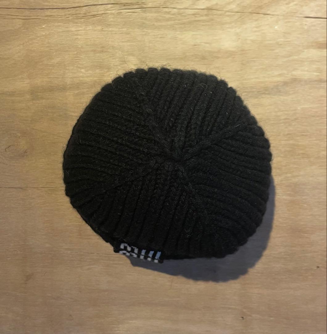 MIU MIU ブラック ニット帽 ビーニー