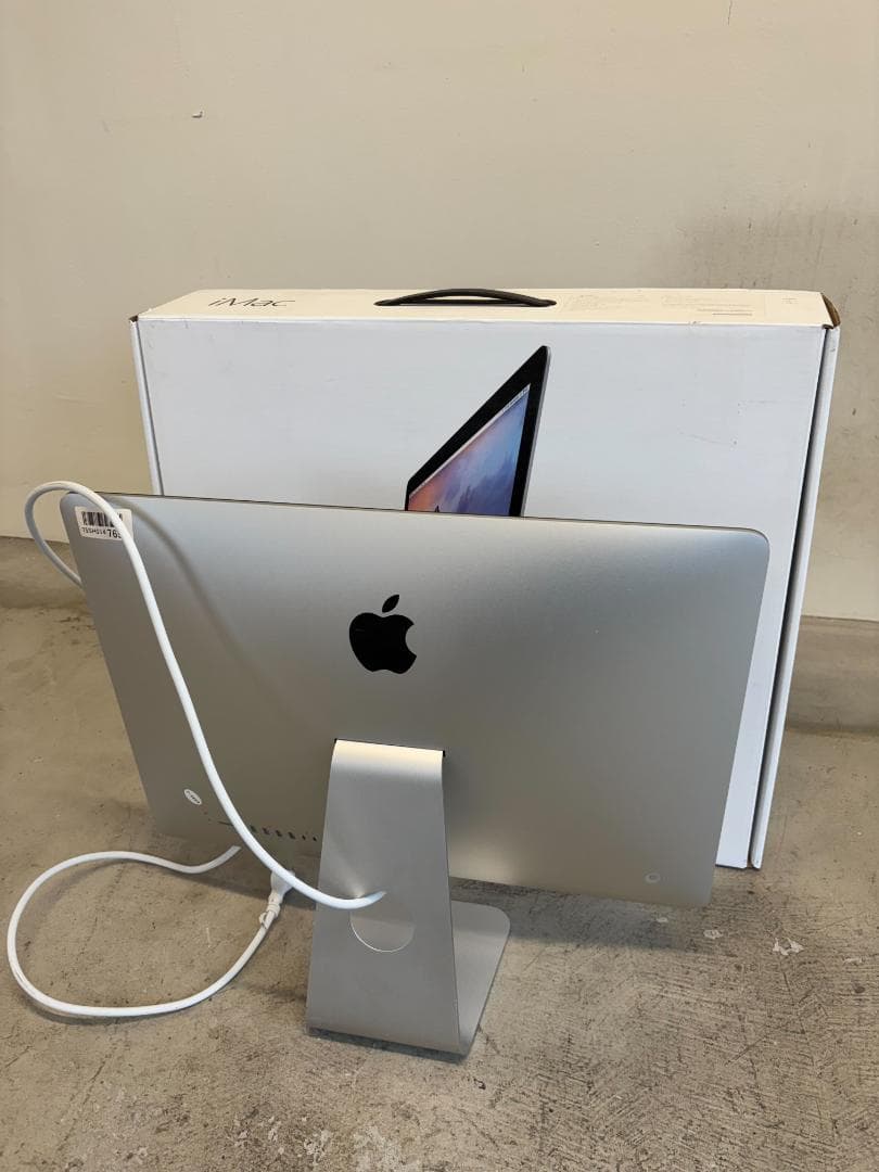 Apple iMac 21.5インチ(2017)