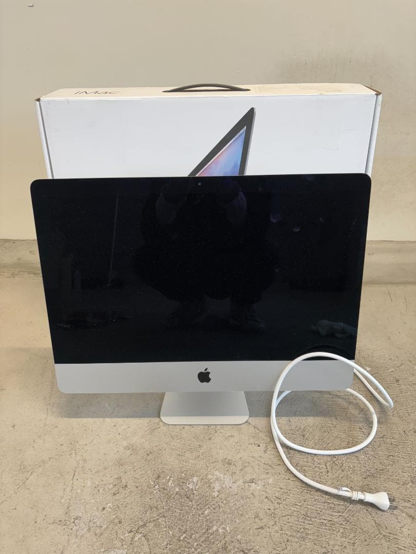 Apple iMac 21.5インチ(2017)