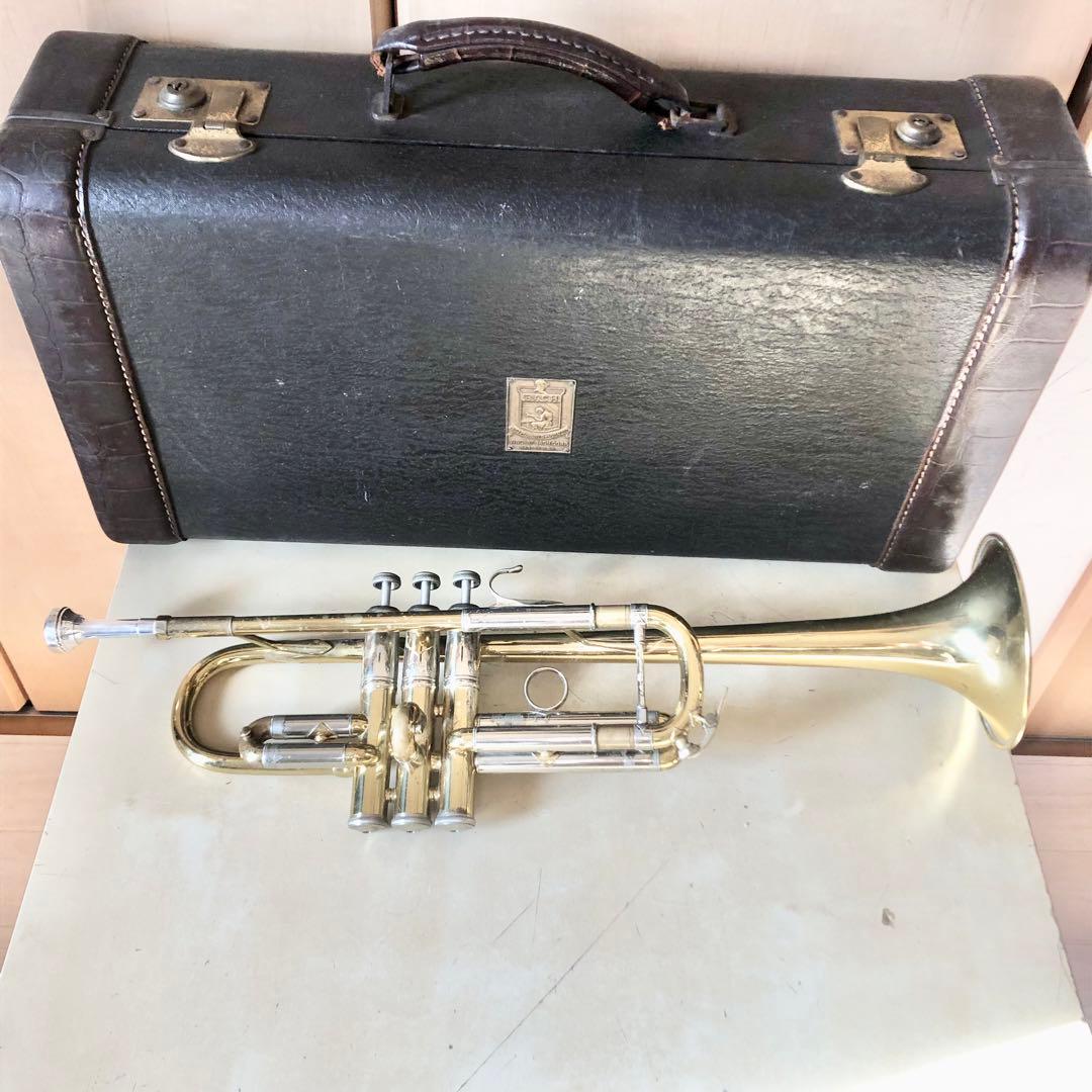 Bach Stradivariusトランペット CML ケース付