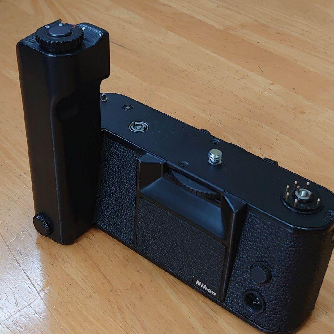 Nikon　F3用モータードライブMD-4　&スピードライト