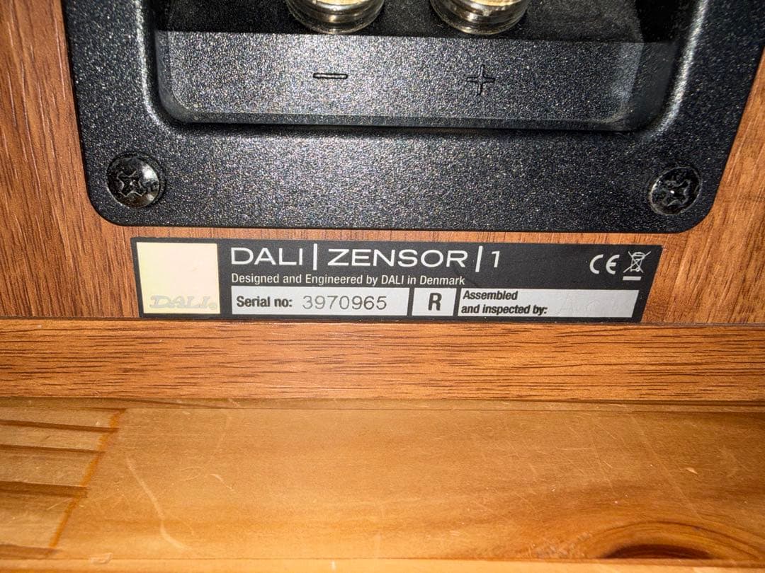 【美品】DALI ZENSOR1 センソール1 ウォールナット　スピーカー