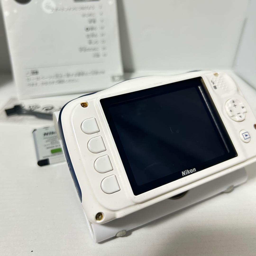 【限定カラー】Nikon COOLPIX W100 Marin 防水機能