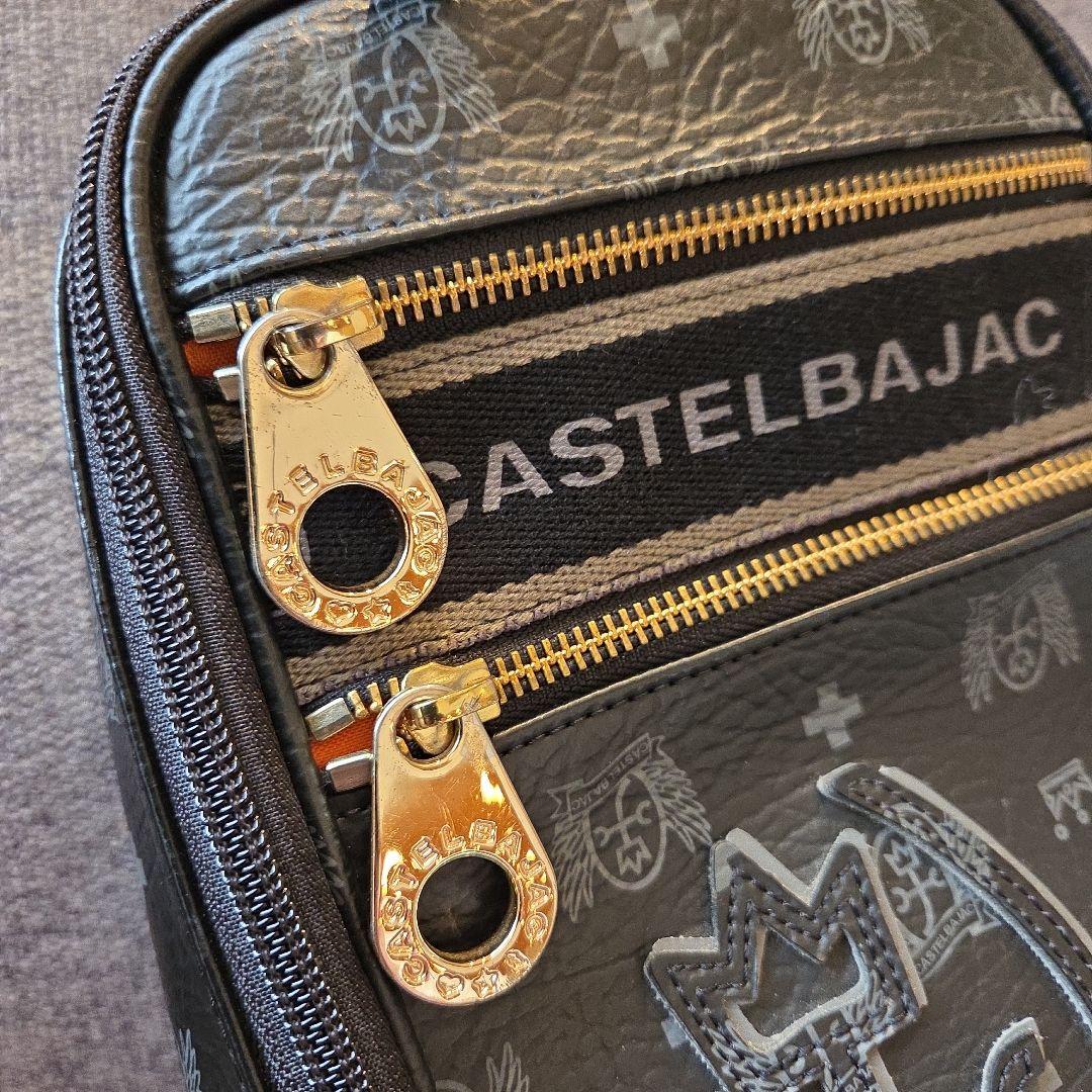 【 はや 】CASTELBAJAC ブラック ショルダーバッグ
