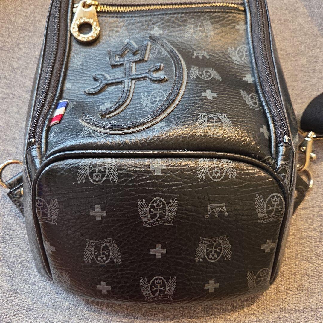【 はや 】CASTELBAJAC ブラック ショルダーバッグ