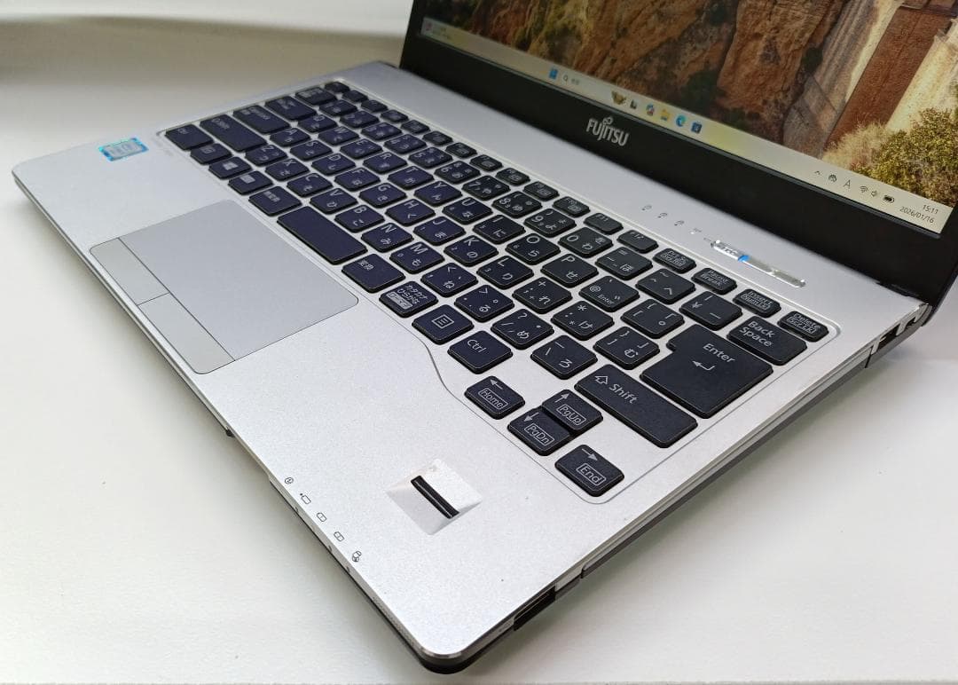 Windowsノート本体 FUJITSU LIFEBOOK S936/M i5 8GB