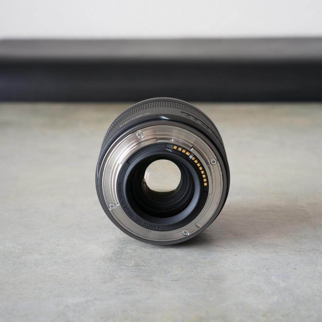 【新品同様】Canon RF24mm F1.8 MACRO IS STM