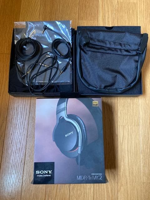 【新品同様】SONY　MDR-1R MK2　有線リケーブルヘッドホン