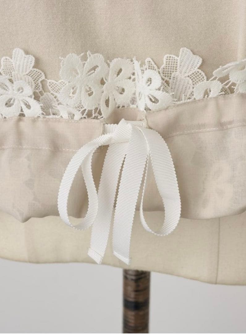 BEARDSLEY裾レースコットンカットソー