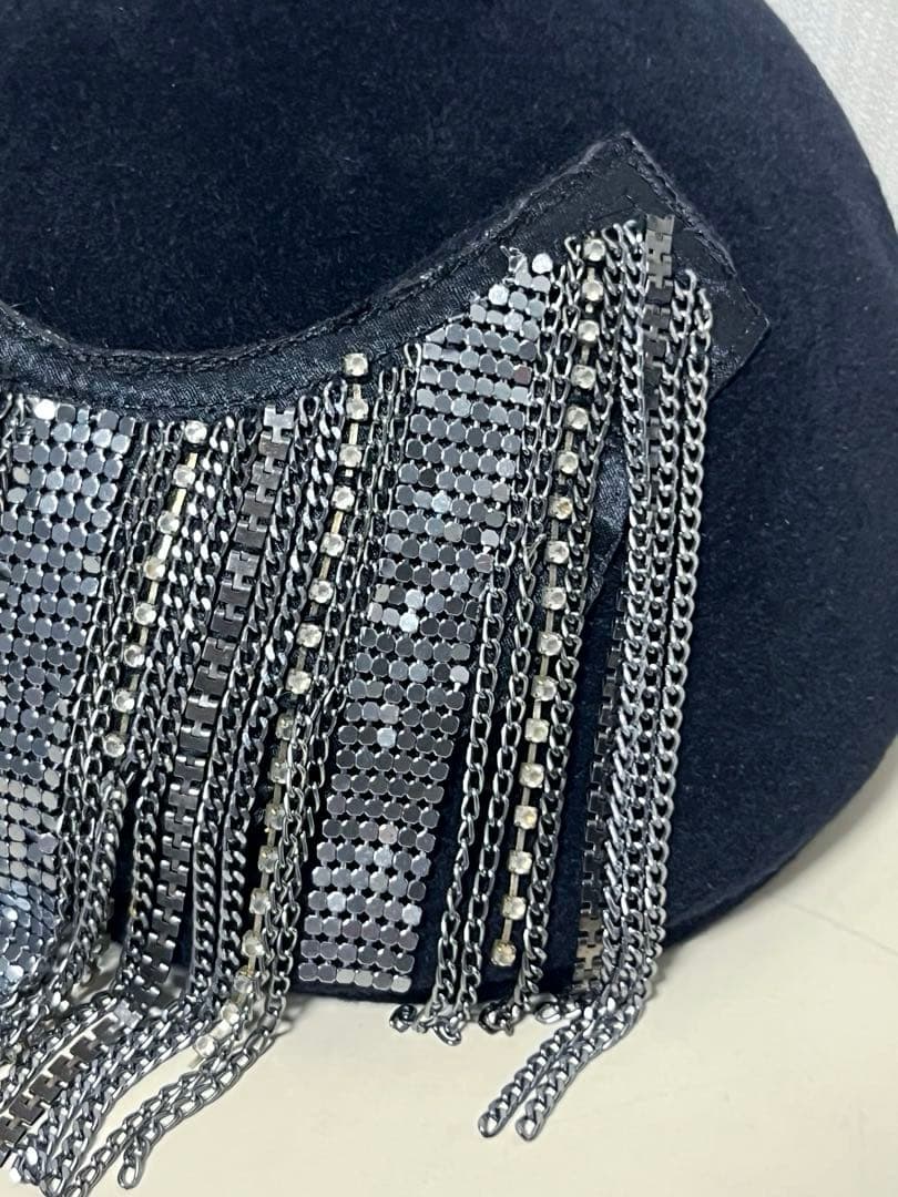 misaharada ミサハラダ ベレー帽 ラインストーンチェーン付き