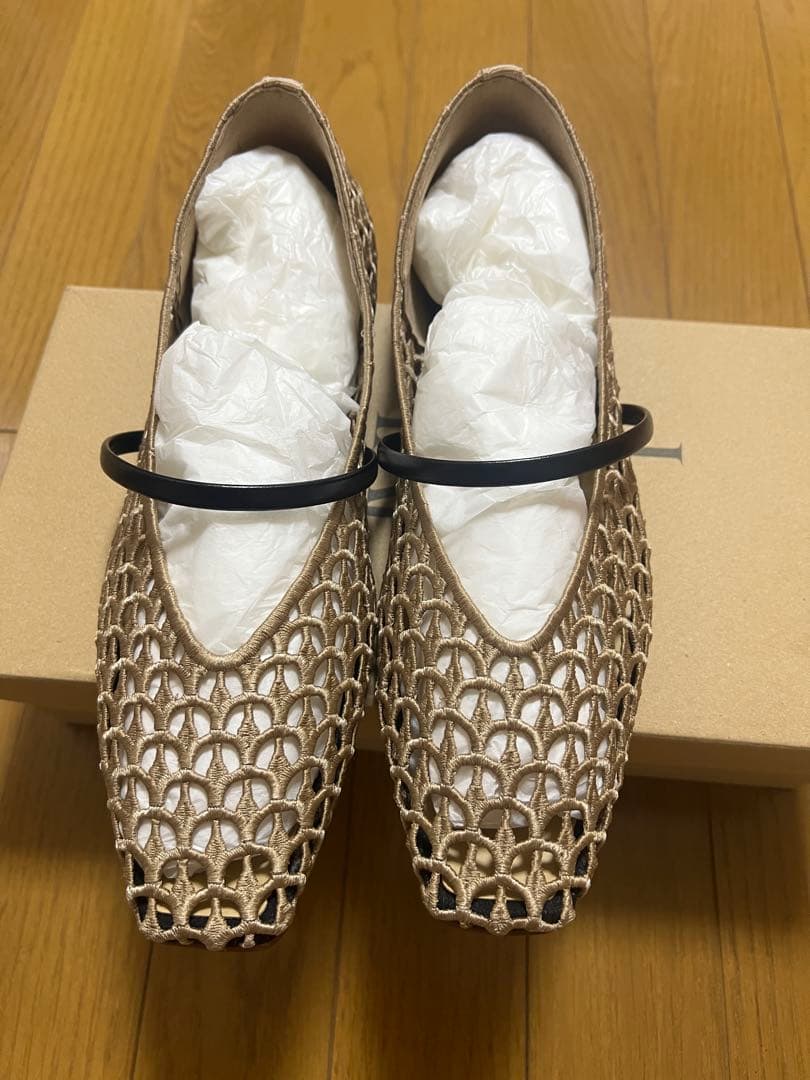 LE TALON スクエアクロシェストラップフラット 24cm