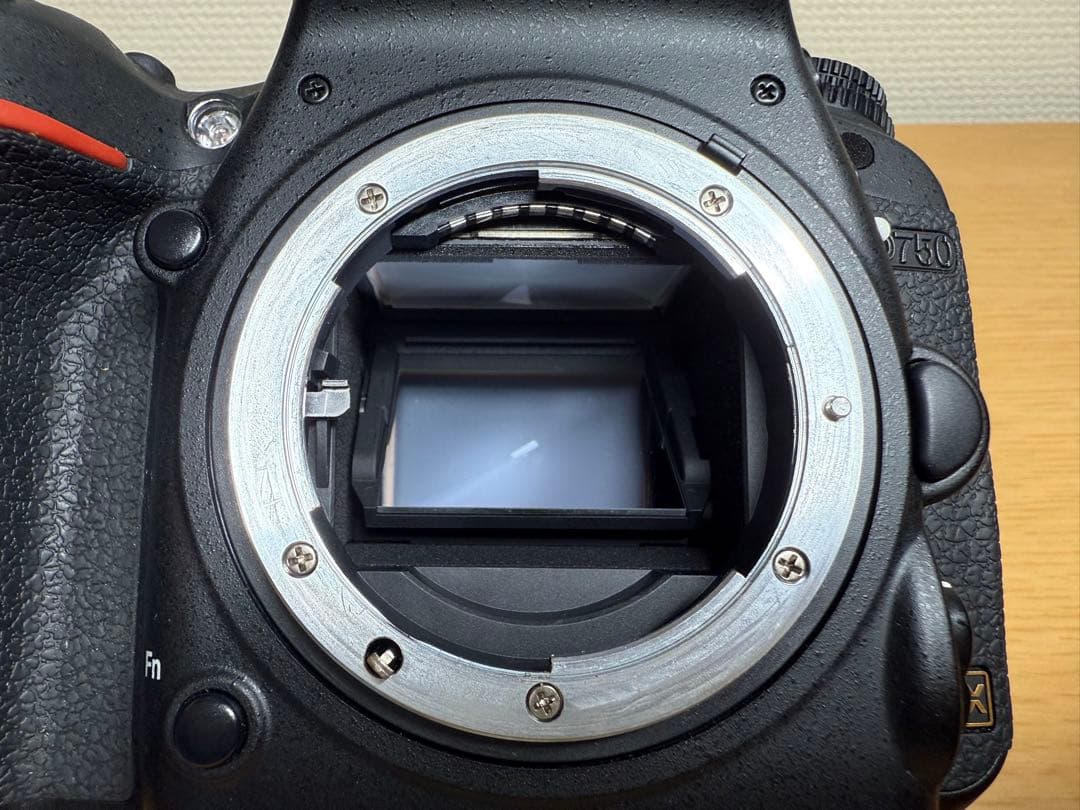 Nikon D750 24-120mm f/4G ED VR 撮影枚数2467枚