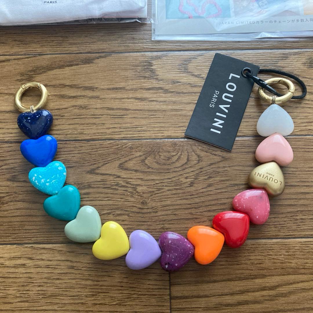 【新品未使用】LOUVINI ルヴィニパリ ハンドストラップ スマホストラップ