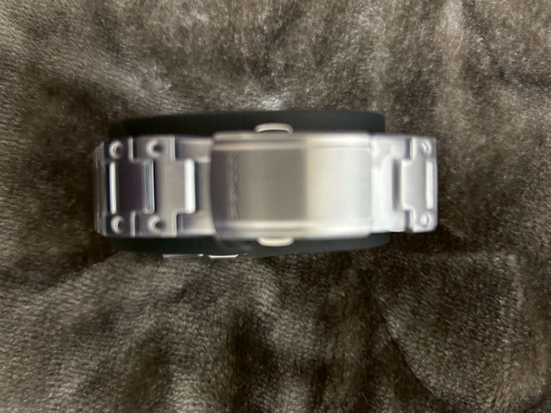 GMW-B5000D-1JF　フルメタル　シルバー　国内正規品