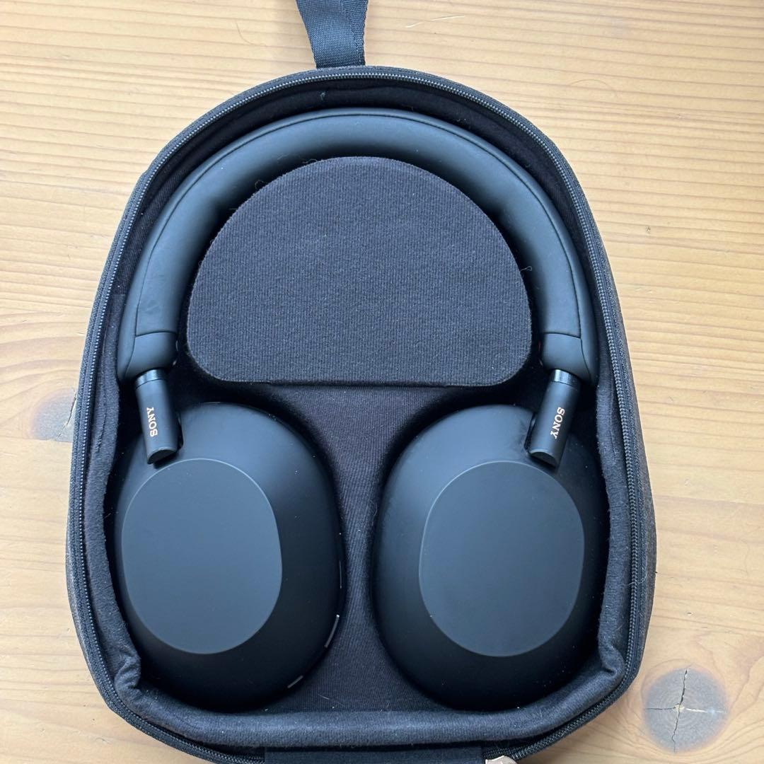 【美品】SONY WH-1000XM5 ソニー　ワイヤレスヘッドホン
