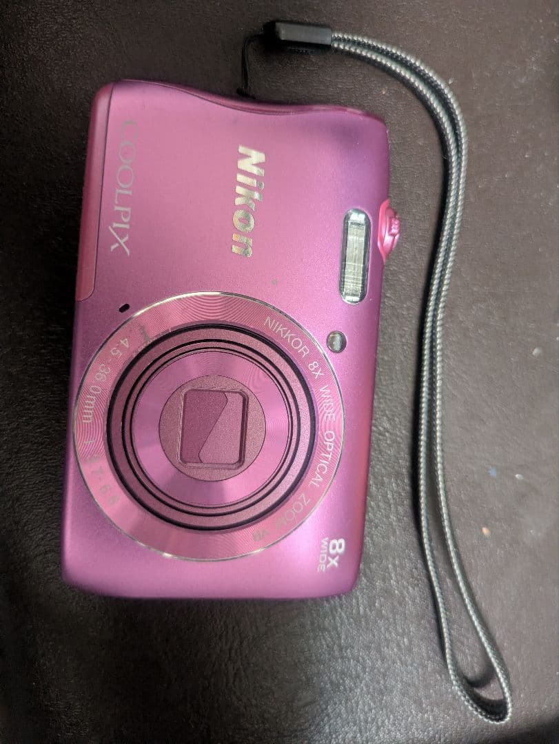 Nikon Coolpix ピンク 8倍ズーム