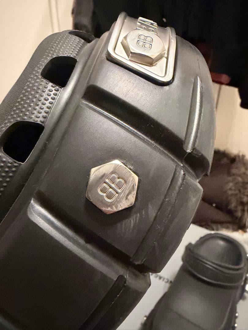 正規品 BALENCIAGA バレンシアガ クロックス ブラック サイズ42