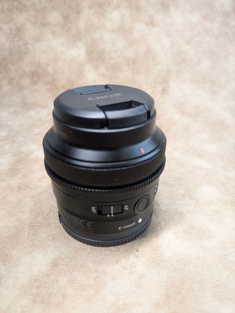 Sony FE 2.5/40 G レンズ