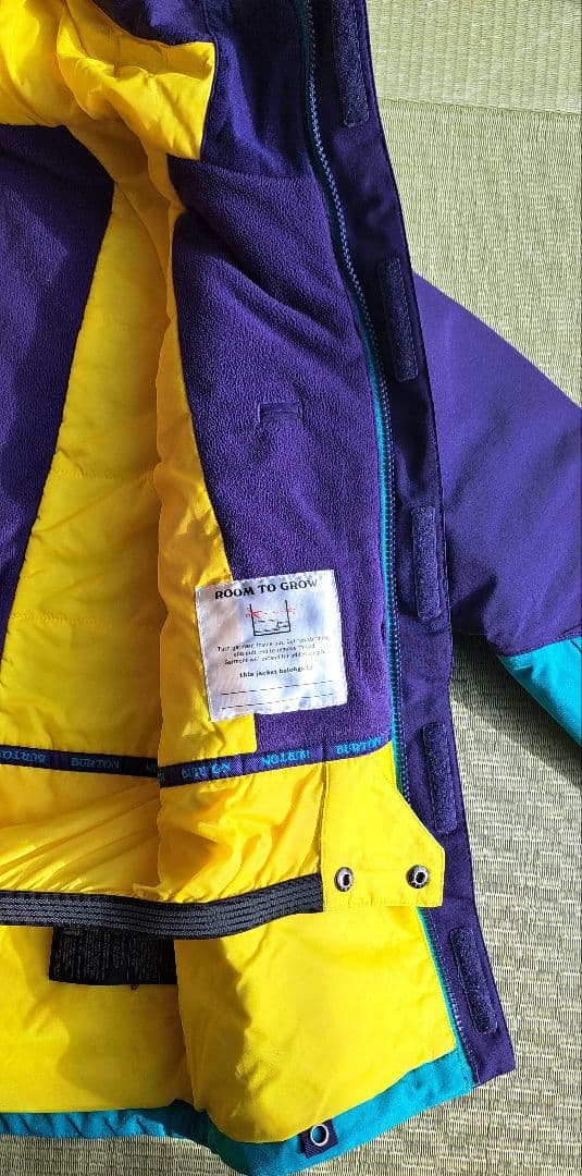 子ども用BURTONスノーボードウェアセット