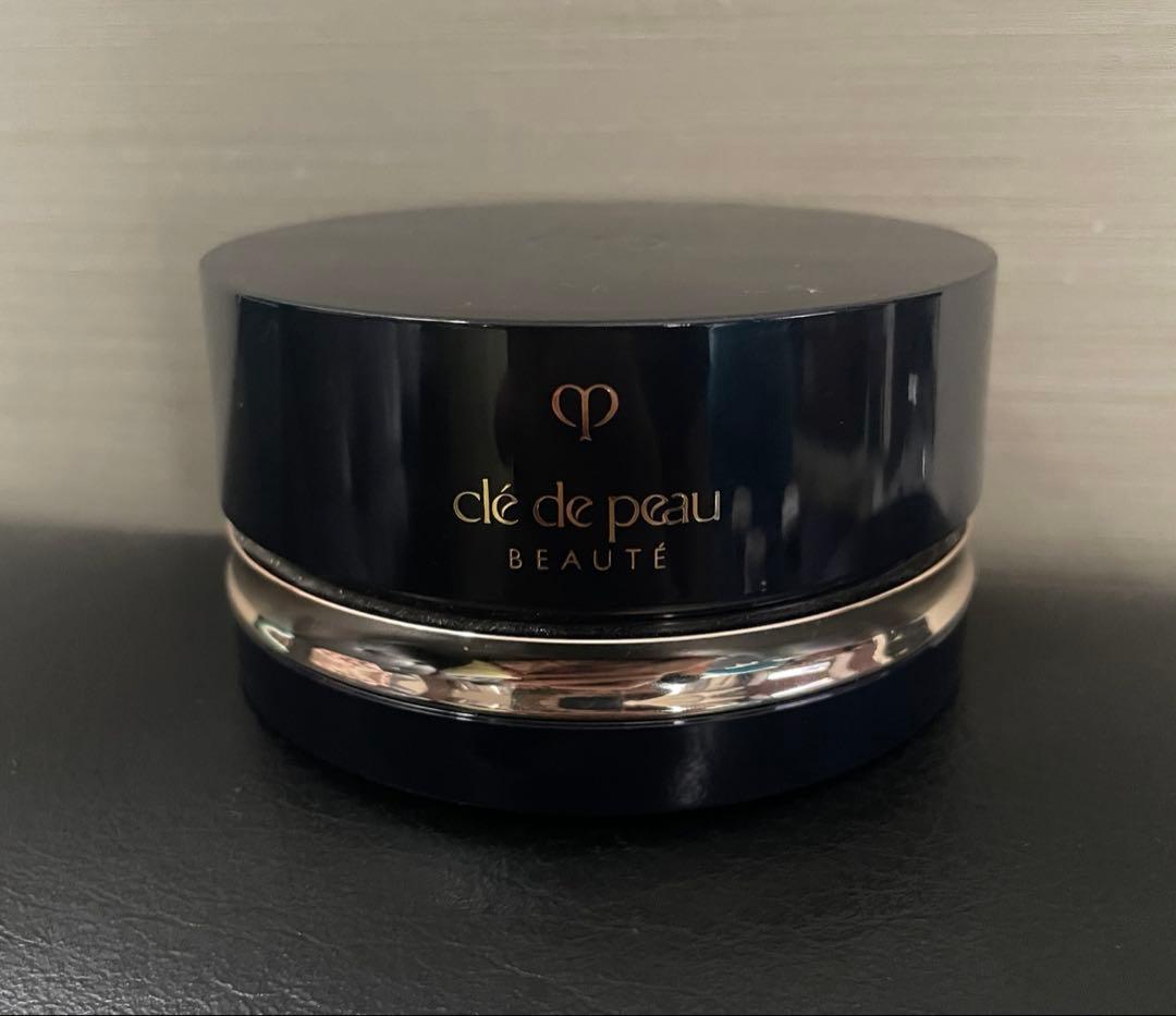 クレ・ド・ポーボーテプードルトランスバラントn M 1ライト