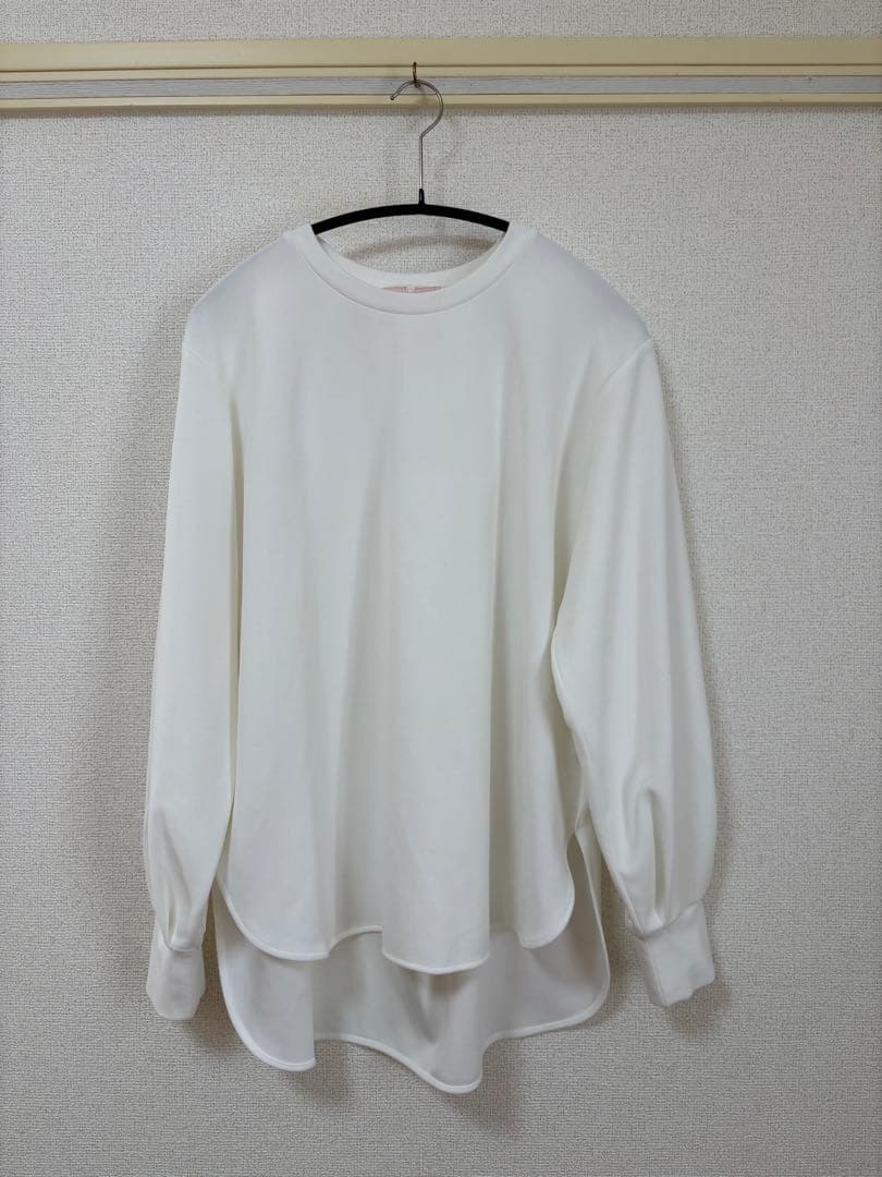 ビアズリー Tブラウス　0サイズ