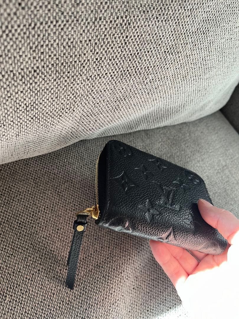未使用　ルイヴィトン　アンプラント　パース　ブラック　ジッピー