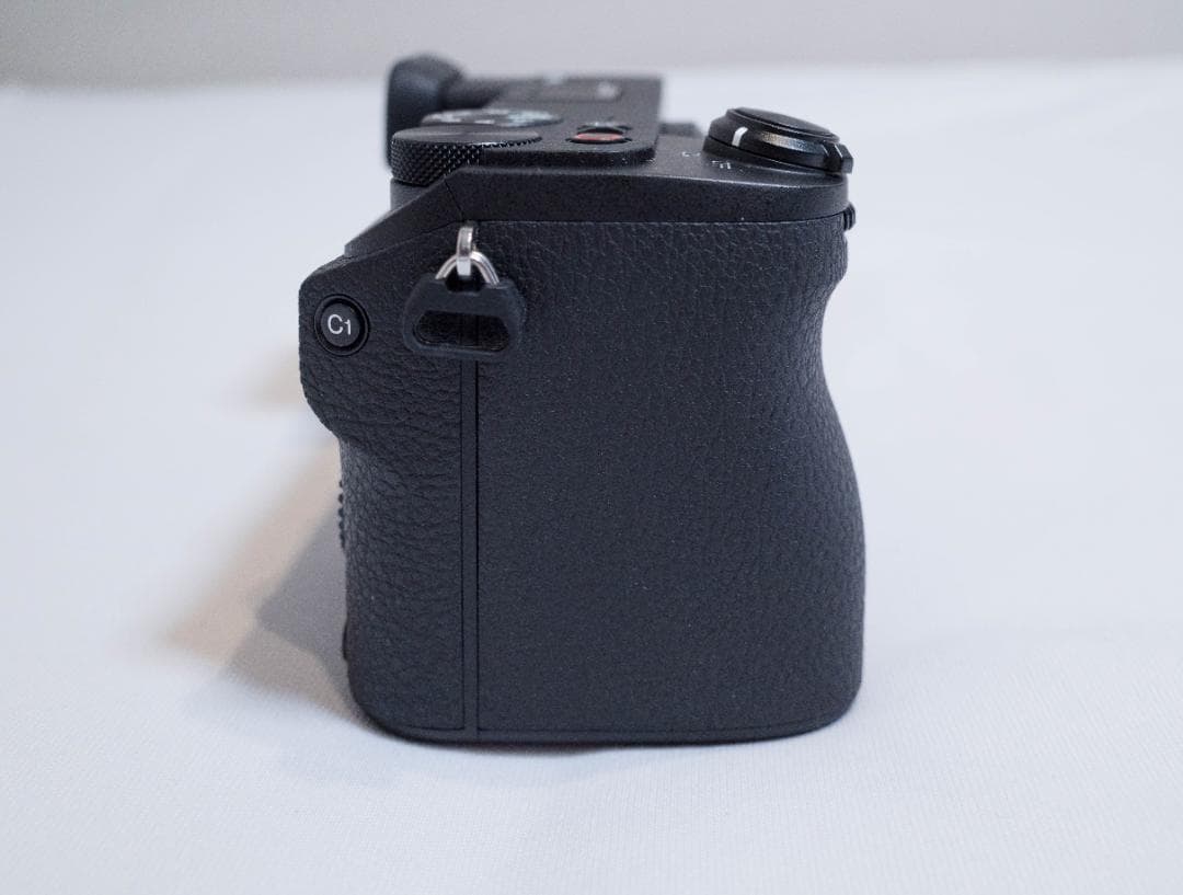 【極上美品】ソニー α6700 ボディ ILCE-6700