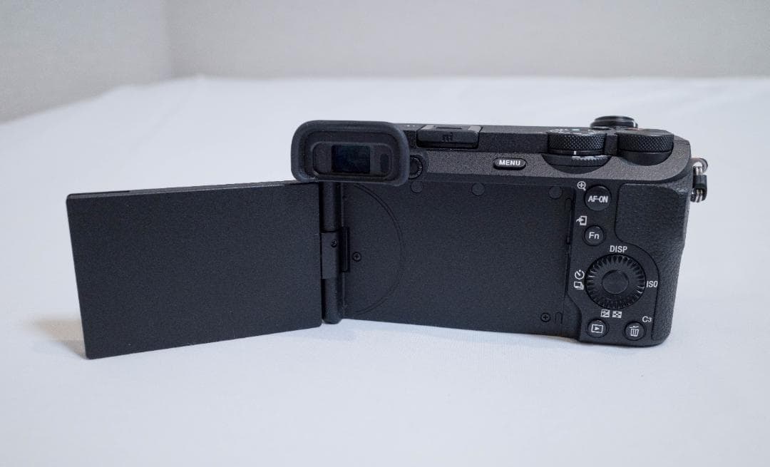 【極上美品】ソニー α6700 ボディ ILCE-6700