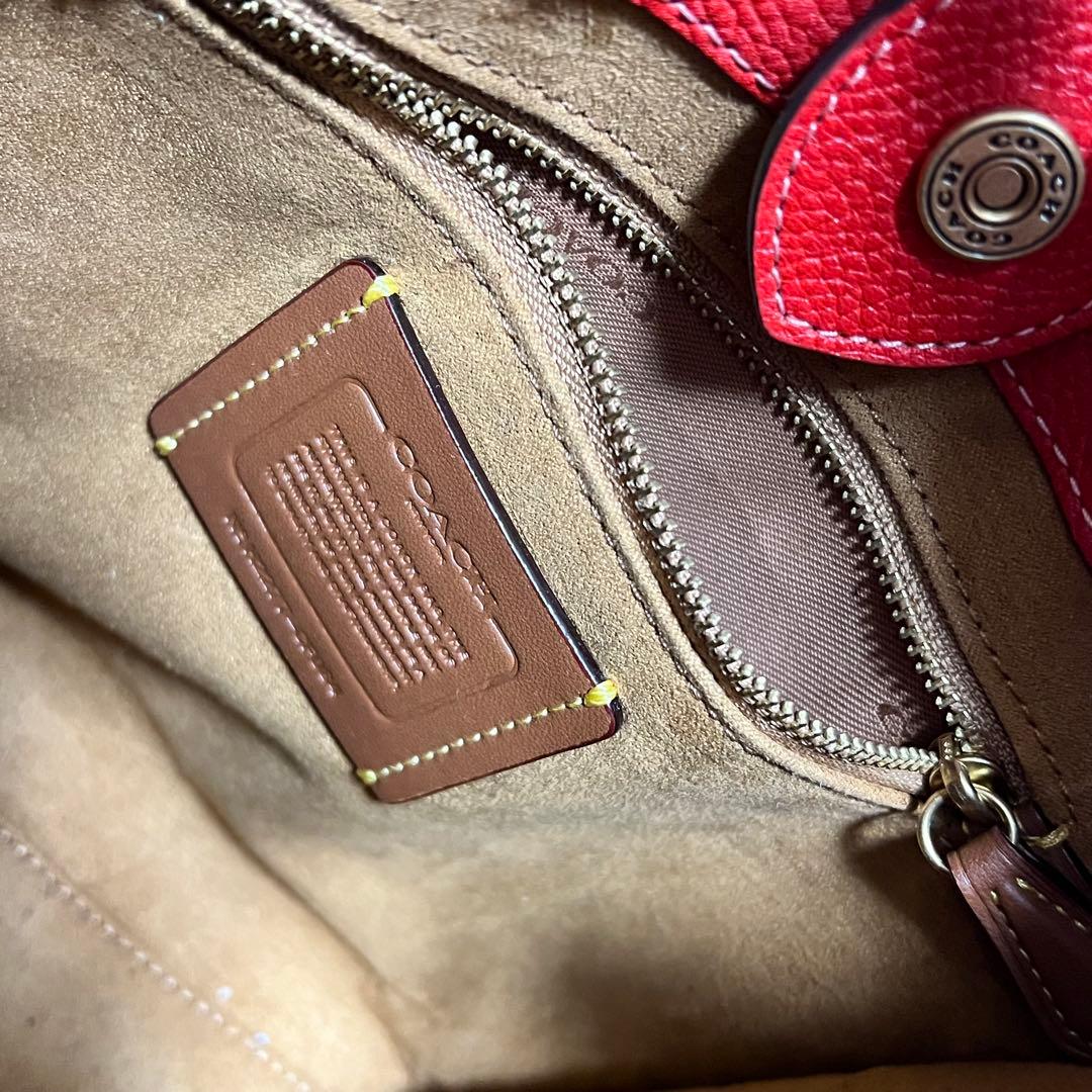 COACH レキシー 2WAY バック レッド