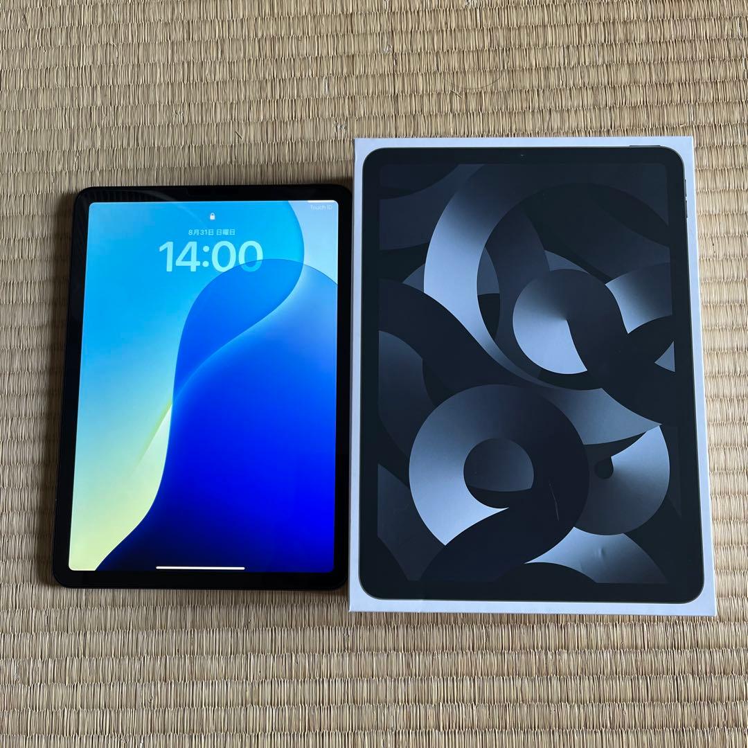 Tako【美品】iPad Air （第五世代）64GB スペースグレー
