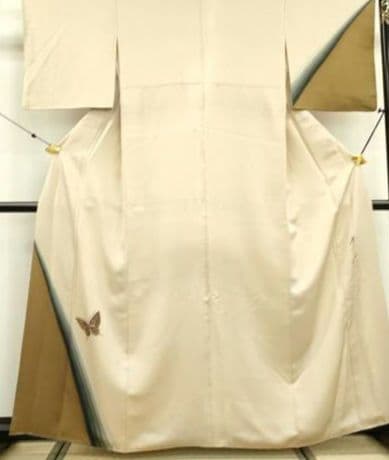 格安！値下げ！斉藤三才　 ベージュ蝶々グラデ　訪問着