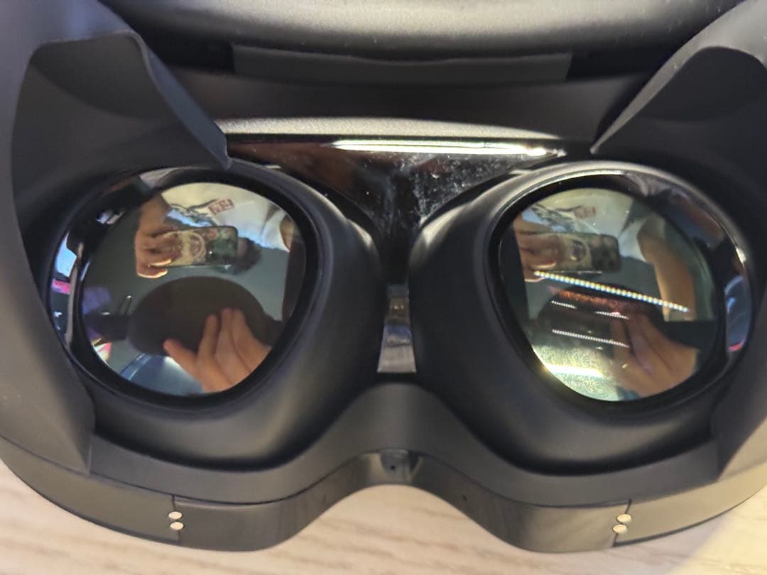  Quest Pro 256GB ケース付き