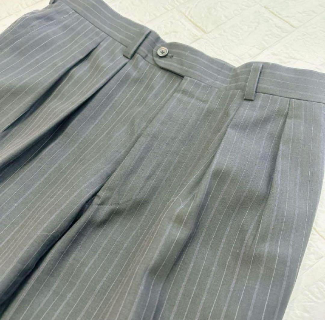 BURBERRY LONDON ストライプ 背抜き 裏地ロゴ 薄手