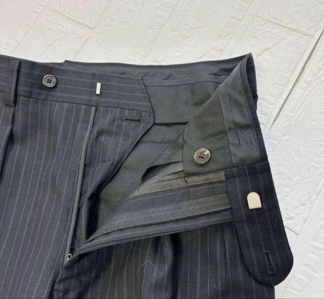 BURBERRY LONDON ストライプ 背抜き 裏地ロゴ 薄手