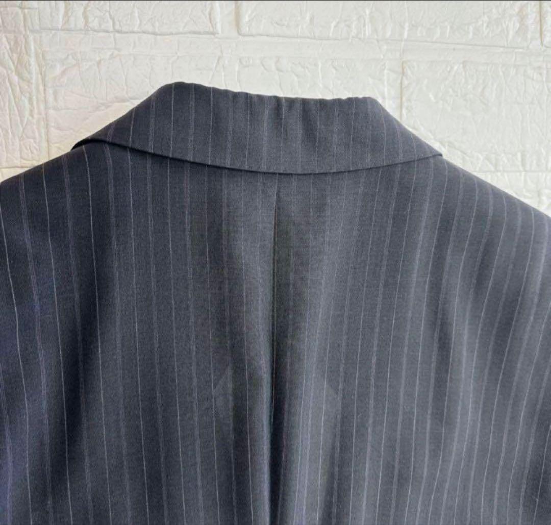 BURBERRY LONDON ストライプ 背抜き 裏地ロゴ 薄手