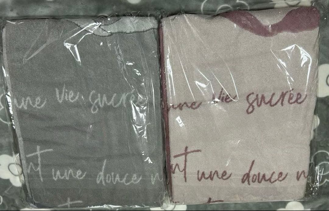 新品タグ付GELATO PIQUEシングルタオルケット　ピンクリボン1枚