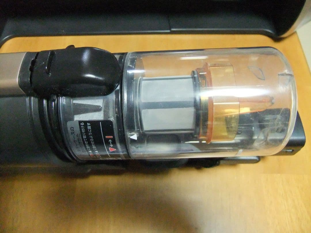 日立コードレス スティッククリーナー PV-B300H、ハンディ2in1、自走式