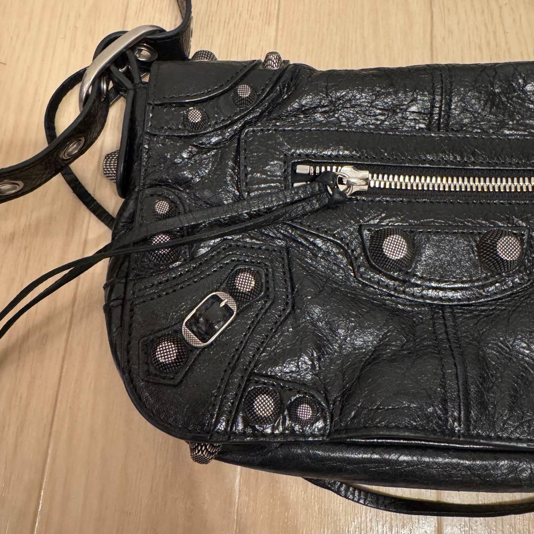 確実正規品 BALENCIAGA BLACK LE CAGOLE XS BAG