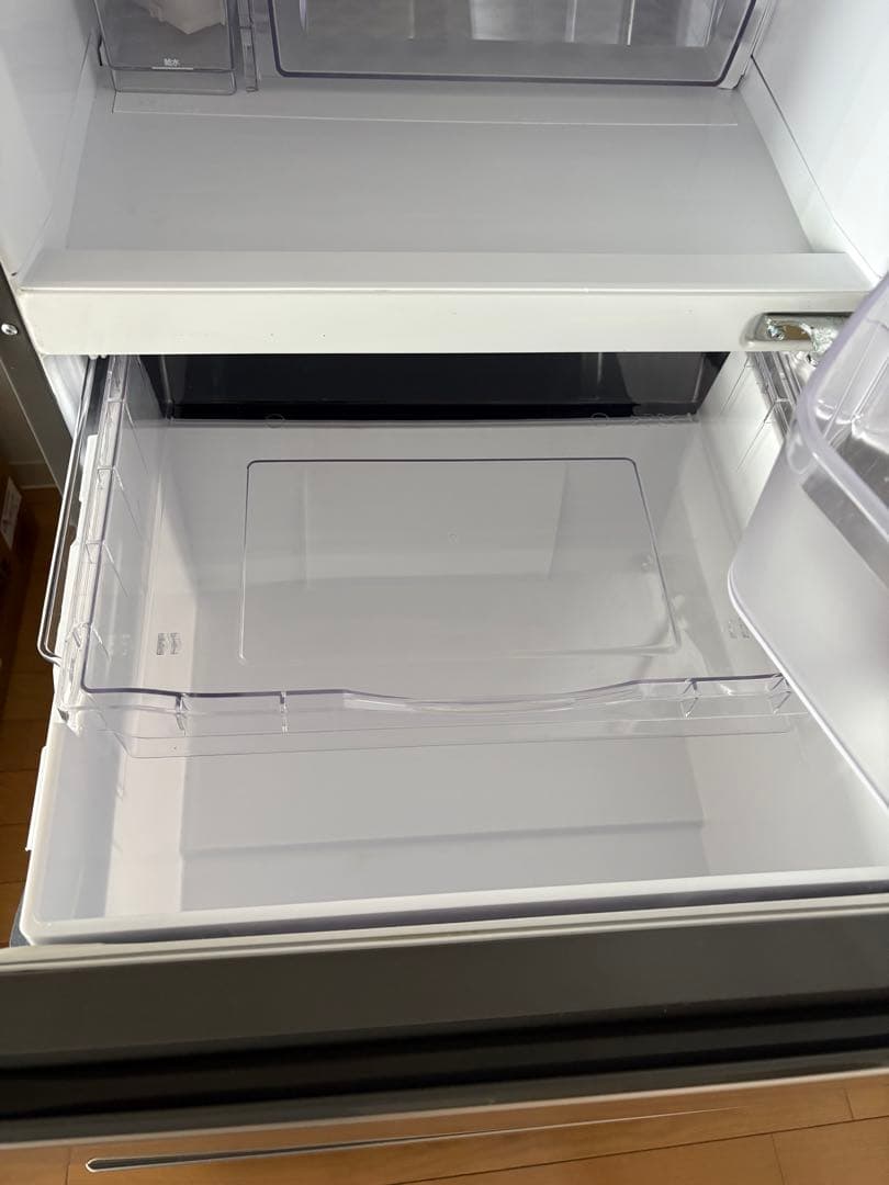 シルバー冷蔵庫 上開き 2段冷凍室