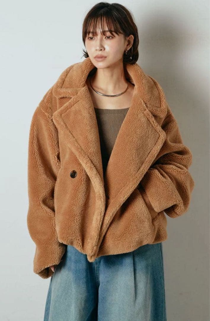 テディボアショートジャケット キャメル /esica エシカ 同型