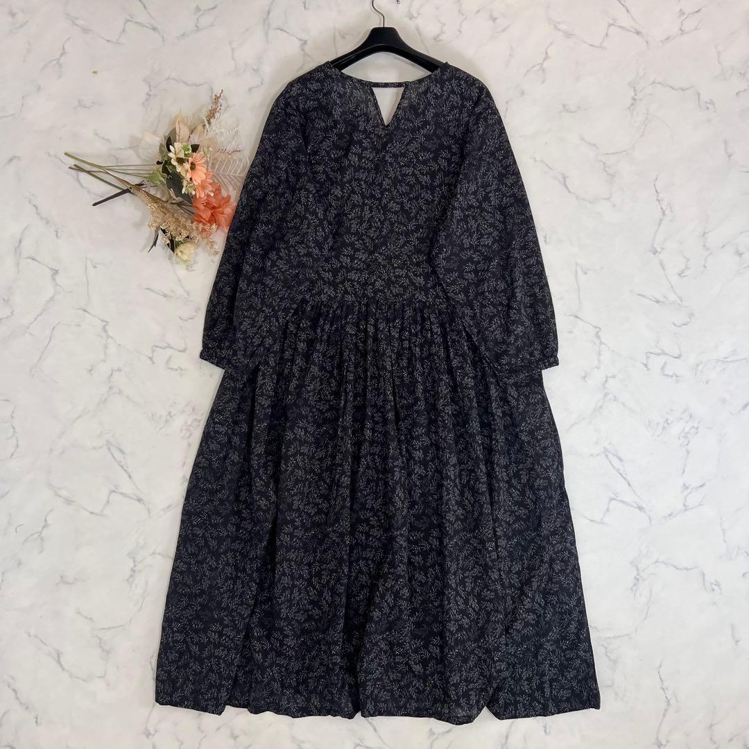 タグ付 BEARDSLEY ビアズリー リーフ プリント ワンピース