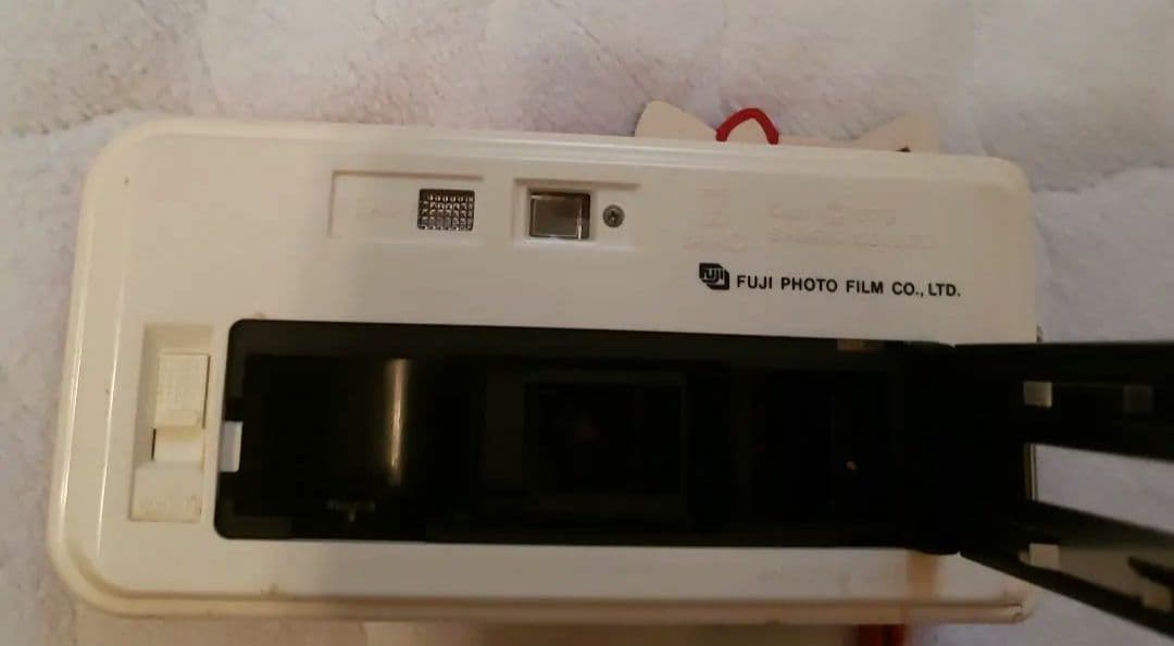 激レア　ケースも有り　サンリオ　ハローキティ　キティちゃん　アンティーク　カメラ