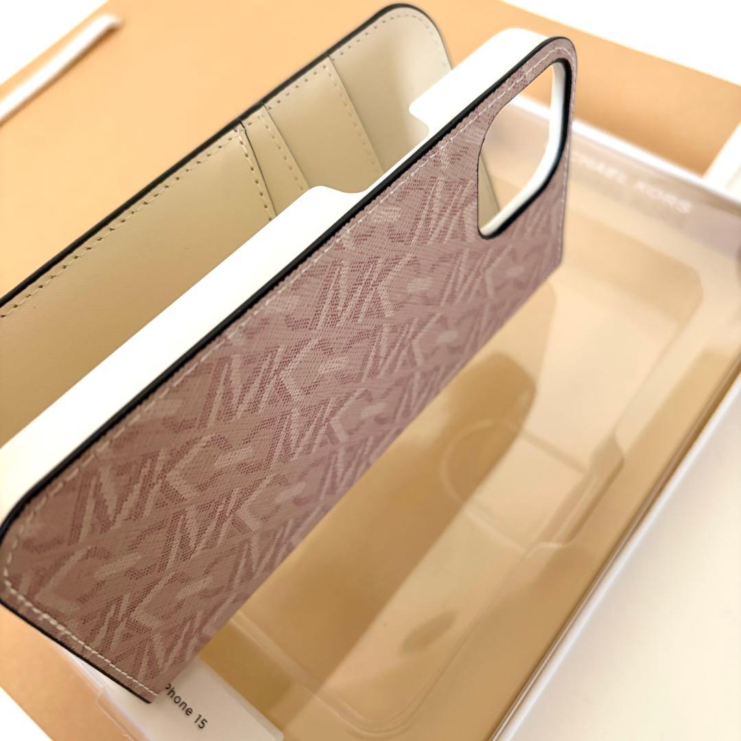 マイケルコース☆新品☆ FOLLIO 手帳型 iPhone 15ケース/ピンク