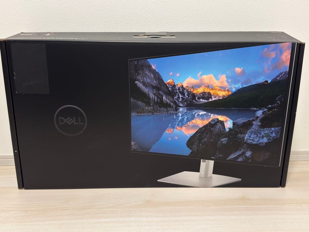 Dell U3223QE 31.5インチ 4K ハブモニター