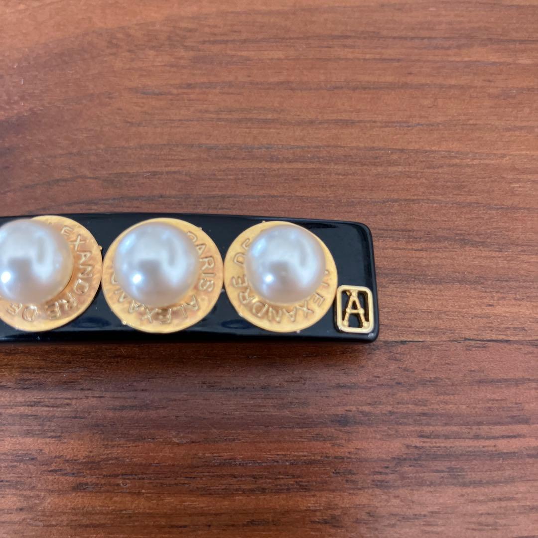 ALEXANDRE DE PARIS パールバレッタ　6センチ