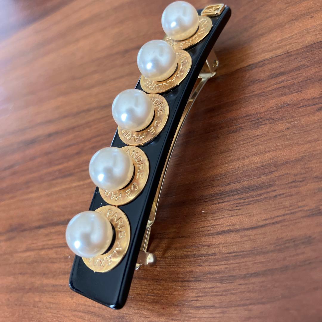 ALEXANDRE DE PARIS パールバレッタ　6センチ